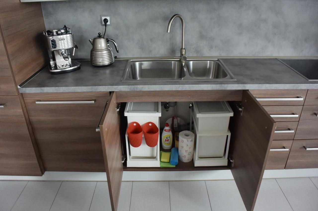 Apartman Dc2 Leilighet Decin Eksteriør bilde